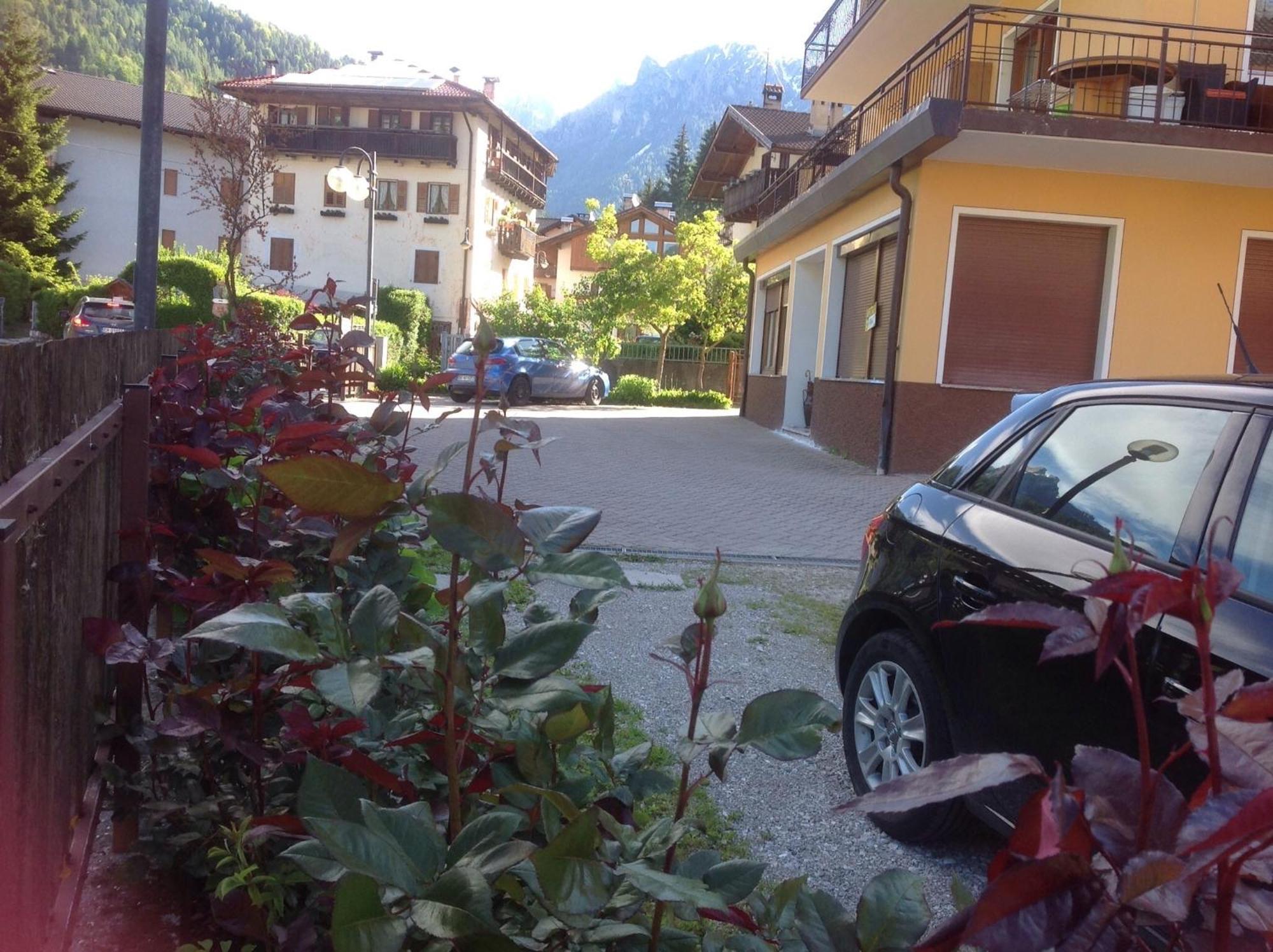 Casa Berlanda Daire Fiera Di Primiero Dış mekan fotoğraf